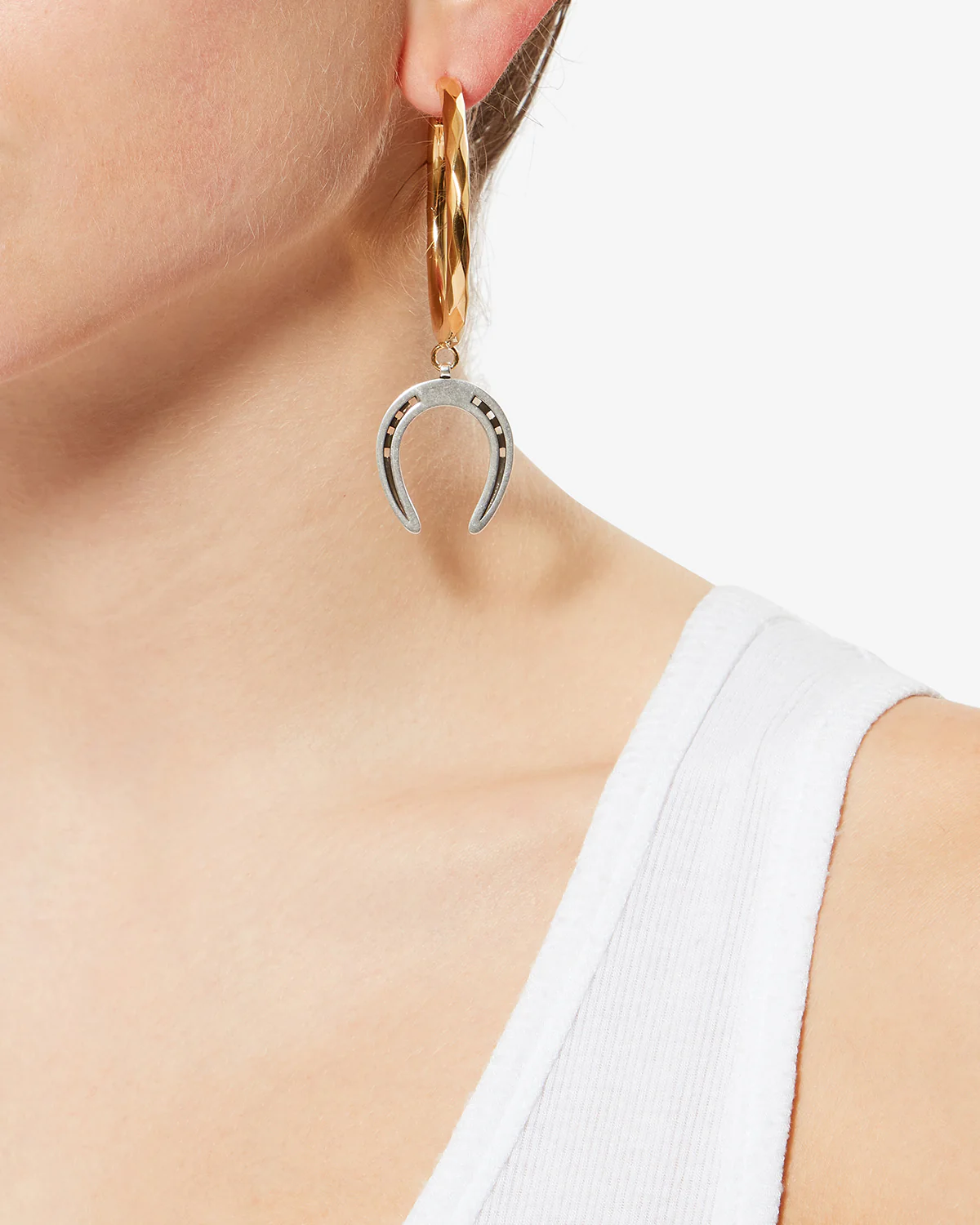 1484-byrne-earrings-2.webp BYRNE EARRINGS