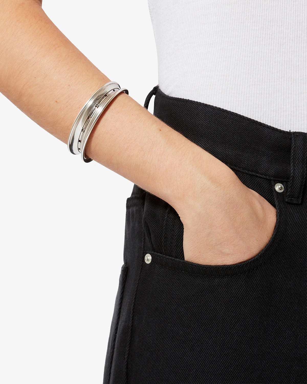 1485-byrne-bracelet-1.webp BYRNE BRACELET