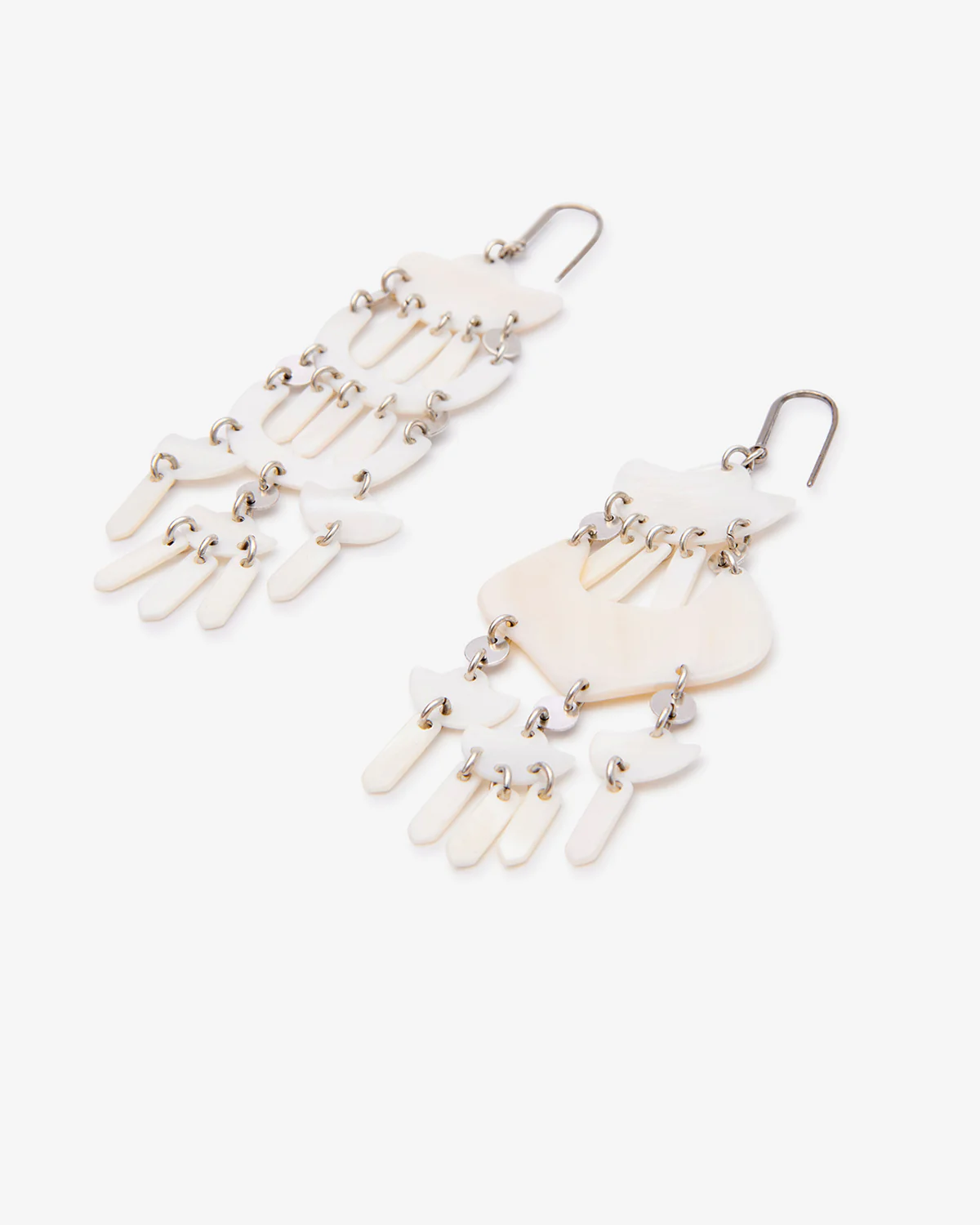 1611-yue-earrings-3.webp YUE EARRINGS