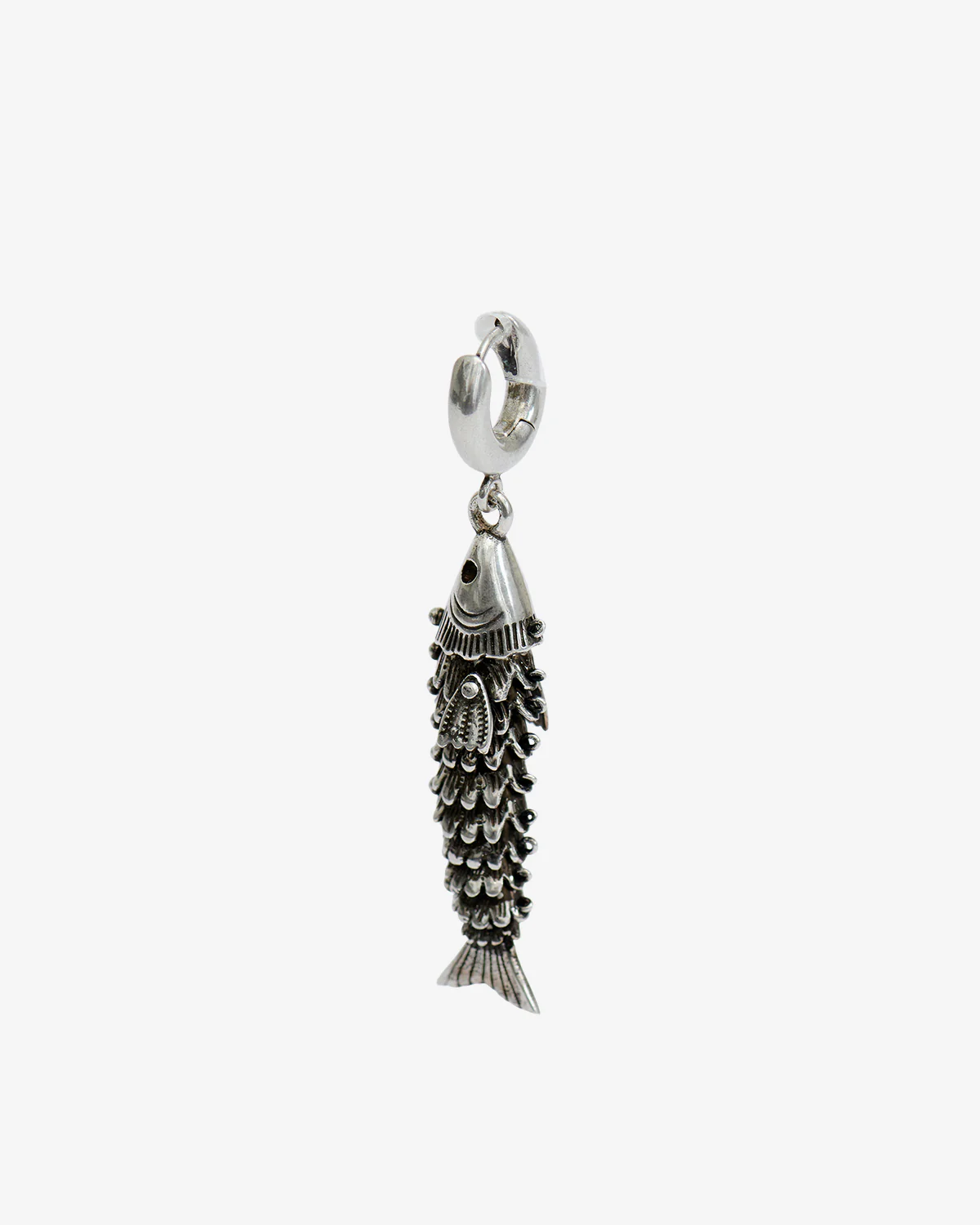 2015-river-man-earring-2.webp RIVER MAN EARRING