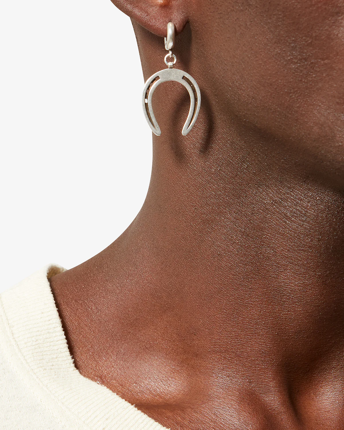 56-byrnes-earring-1.webp BYRNES EARRING