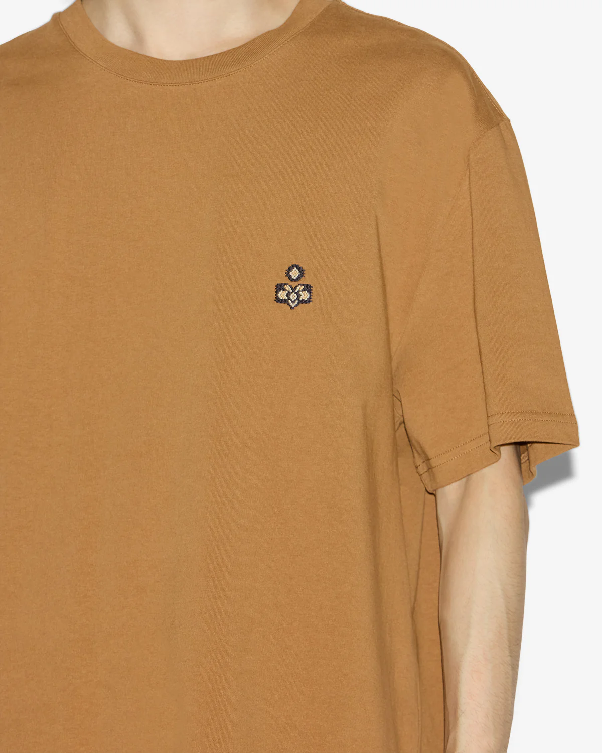 574-hugo-t-shirt-2.webp HUGO T-SHIRT