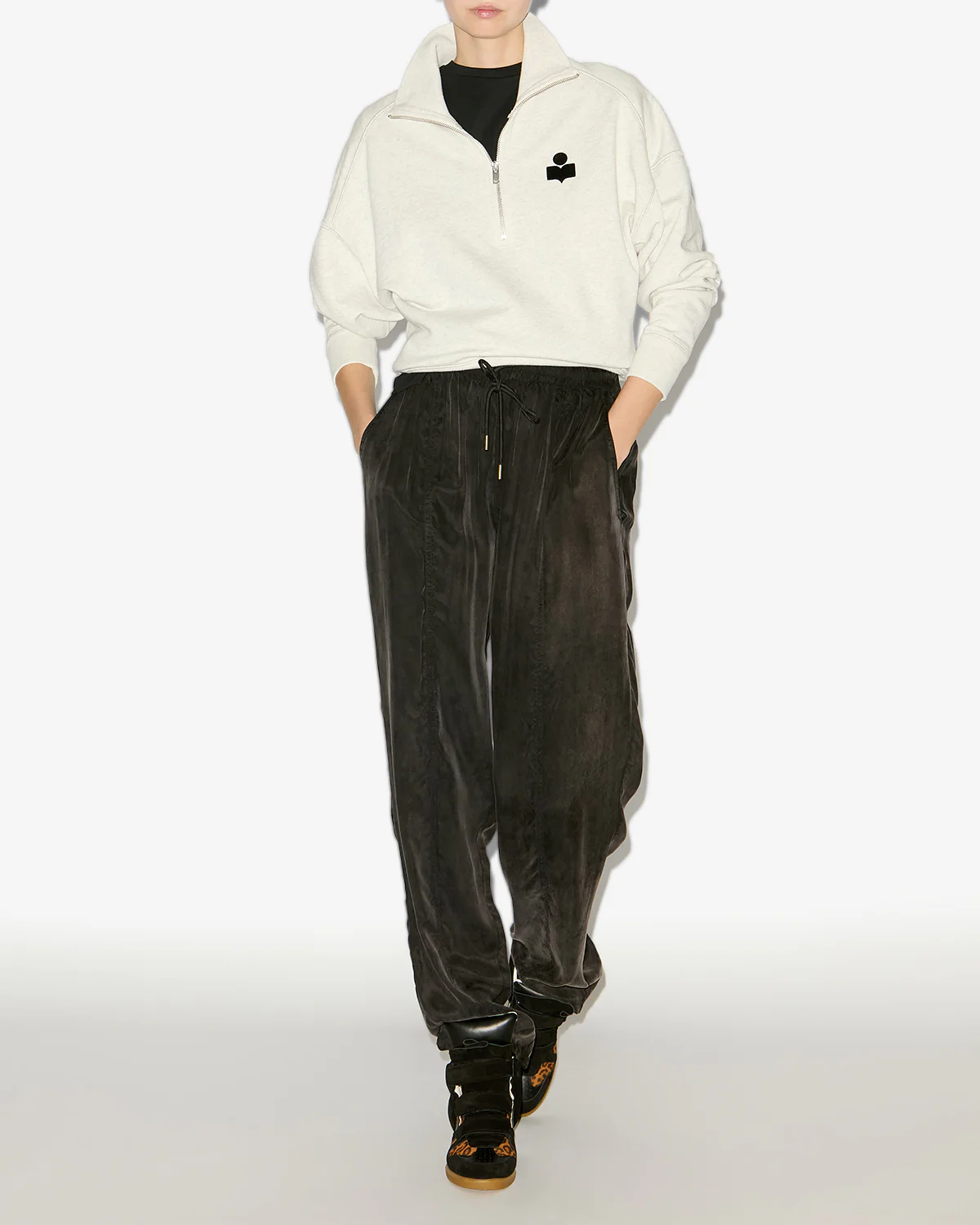 9263-ross-sweat-shirt-2.webp ROSS SWEAT SHIRT